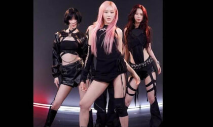 aespa(에스파) - Whiplash (4K)_180x180_LR VR Video aespa(에스파) - Whiplash (4K)_180x180_LR VR