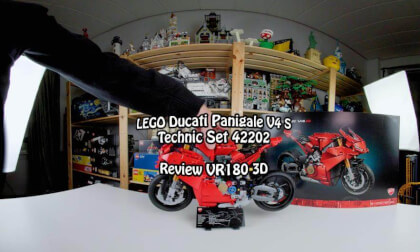 Review LEGO Ducati Panigale V4 S (Technic 42202) - VR180 3D Review LEGO Ducati Panigale V4 S (Technic 42202) - VR180 3D