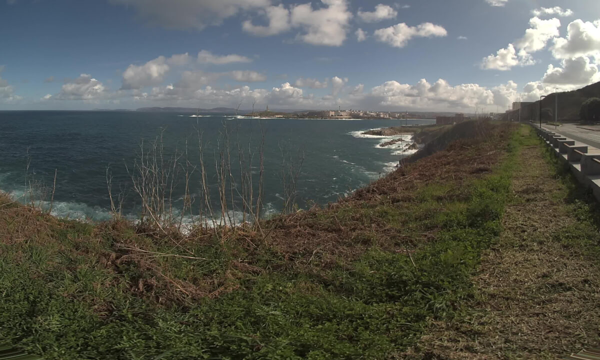 Vista de la ciudad desde el Paseo Marítimo. A Coruña (VR180 3D)