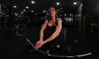 Viki Gym Shooting VR Video Viki Gym Shooting VR