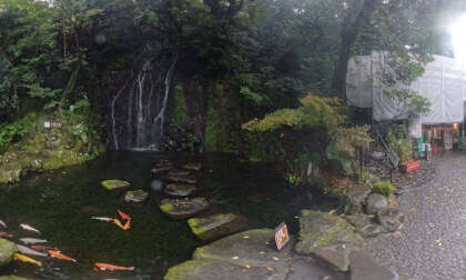Japanese experience day 4 - train to Hakone, walk among rivers, rainy day VR Video Japanese experience day 4 - train to Hakone, walk among rivers, rainy day VR
