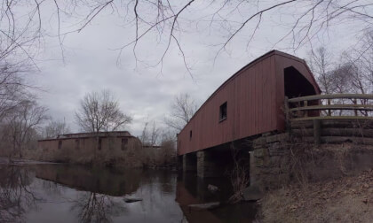 Qoocam Ultra 8K 3D VR180 Video: Goose Falls VR Video Qoocam Ultra 8K 3D VR180 Video: Goose Falls VR