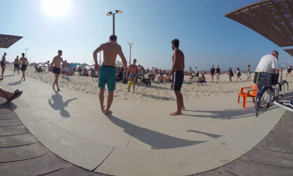 Qoocam Ultra Modified VR180 Beach