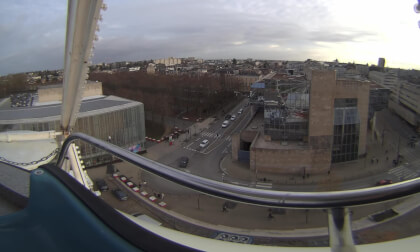 8K - VR 3D - LE MANS Grande roue.MP4 VR Video 8K - VR 3D - LE MANS Grande roue.MP4 VR