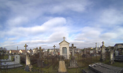8K - VR 3D - UN VILLAGE de France - ALLONNES Sarthe VR Video 8K - VR 3D - UN VILLAGE de France - ALLONNES Sarthe VR