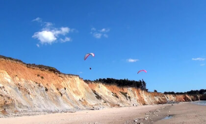 HD 3D - PAYSAGES de Bretagne - PENESTIN Parapentes à la Mine d'Or.MP4