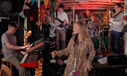 Rodina Live st Mash Guru, UK 8k VR180 2nd order Ambix VR Video Rodina Live st Mash Guru, UK 8k VR180 2nd order Ambix VR