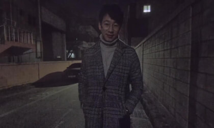 Web movie 8K 360 VR] 뭐해? What are you doing? 何してる？ 做什么？ làm gì? ทำอะไรอย? Что делаешь? 1-1 'the perpetrator's point of view'