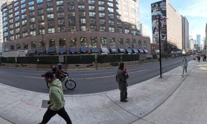 YONGE ST, TORONTO, CANADA - INSTA360 X4 YONGE ST, TORONTO, CANADA - INSTA360 X4