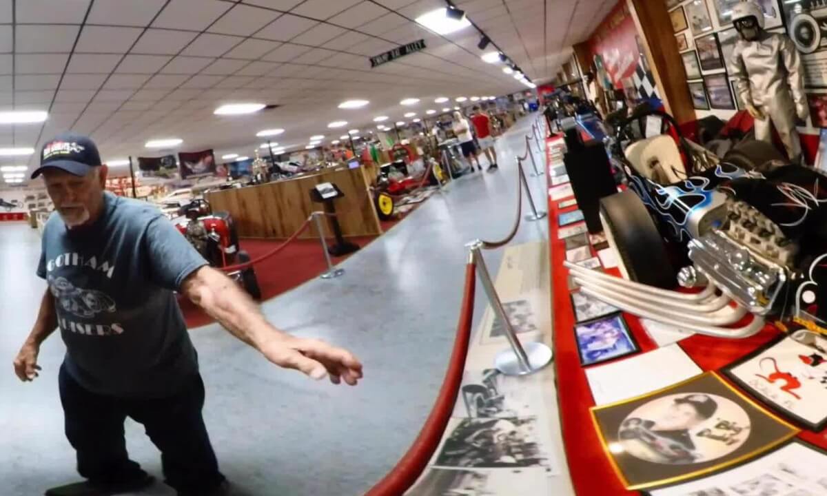 Don Garlits guided 360° tour of his museum!