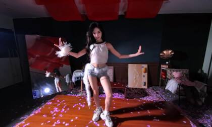 狸妖妖liyaoyao 20250324001 桃花旗袍 3D VR 180 8K VR Video 狸妖妖liyaoyao 20250324001 桃花旗袍 3D VR 180 8K VR