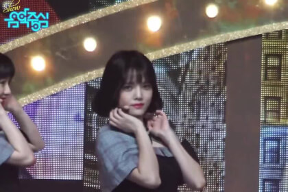 AOA - excuse me FANCAM JINMIN vertical VTE VR Video AOA - excuse me FANCAM JINMIN vertical VTE VR