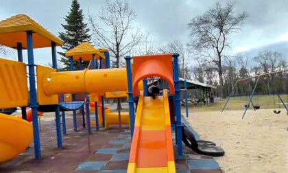 Puppy On the Junglegym - Fun fun fun at the Park! 4K 60fps 1:1 SBS Spatial 3D for Any VR/XR Headset  Shot on the Meta Quest 3 Puppy On the Junglegym - Fun fun fun at the Park! 4K 60fps 1:1 SBS Spatial 3D for Any VR/XR Headset  Shot on the Meta Quest 3