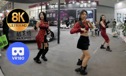 Four girls dance with the Korean song ‘Shake it’ VR Video Four girls dance with the Korean song ‘Shake it’ VR