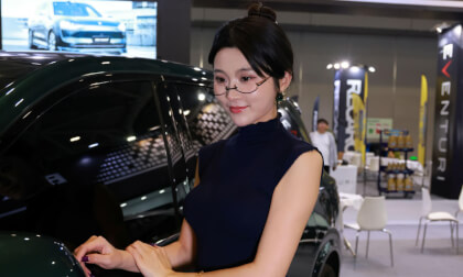 Three fashion models, 25th Shenzhen Auto Show VR Video Three fashion models, 25th Shenzhen Auto Show VR