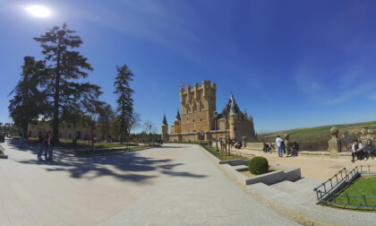 Alcazar Castle of Segovia 8K 180VR Topaz version VR Video Alcazar Castle of Segovia 8K 180VR Topaz version VR