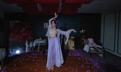 狸妖妖liyaoyao 20250406001 落 3D VR 180 8K VR Video 狸妖妖liyaoyao 20250406001 落 3D VR 180 8K VR