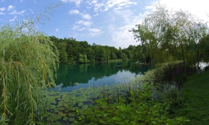 180 VR - Croatia 2021 - part 1/3 - Leskar Camp by Mrežnica river + Split town quick tour VR Video 180 VR - Croatia 2021 - part 1/3 - Leskar Camp by Mrežnica river + Split town quick tour VR