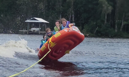 Kids tubing behind the boat and Michael "Air" Jordans got nothing on this air time!! Hahaha Kids tubing behind the boat and Michael "Air" Jordans got nothing on this air time!! Hahaha
