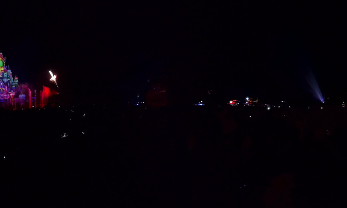 8K 360° Disneyland Hong Kong “Momentous” Nighttime Spectacular