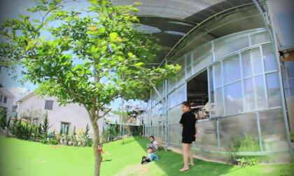BE YEU TINH NGHICH VR Video BE YEU TINH NGHICH VR