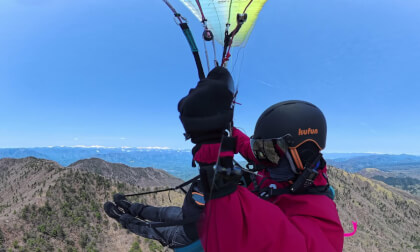 20250503 Clear sky wild winds top out 2100m high VR Video 20250503 Clear sky wild winds top out 2100m high VR