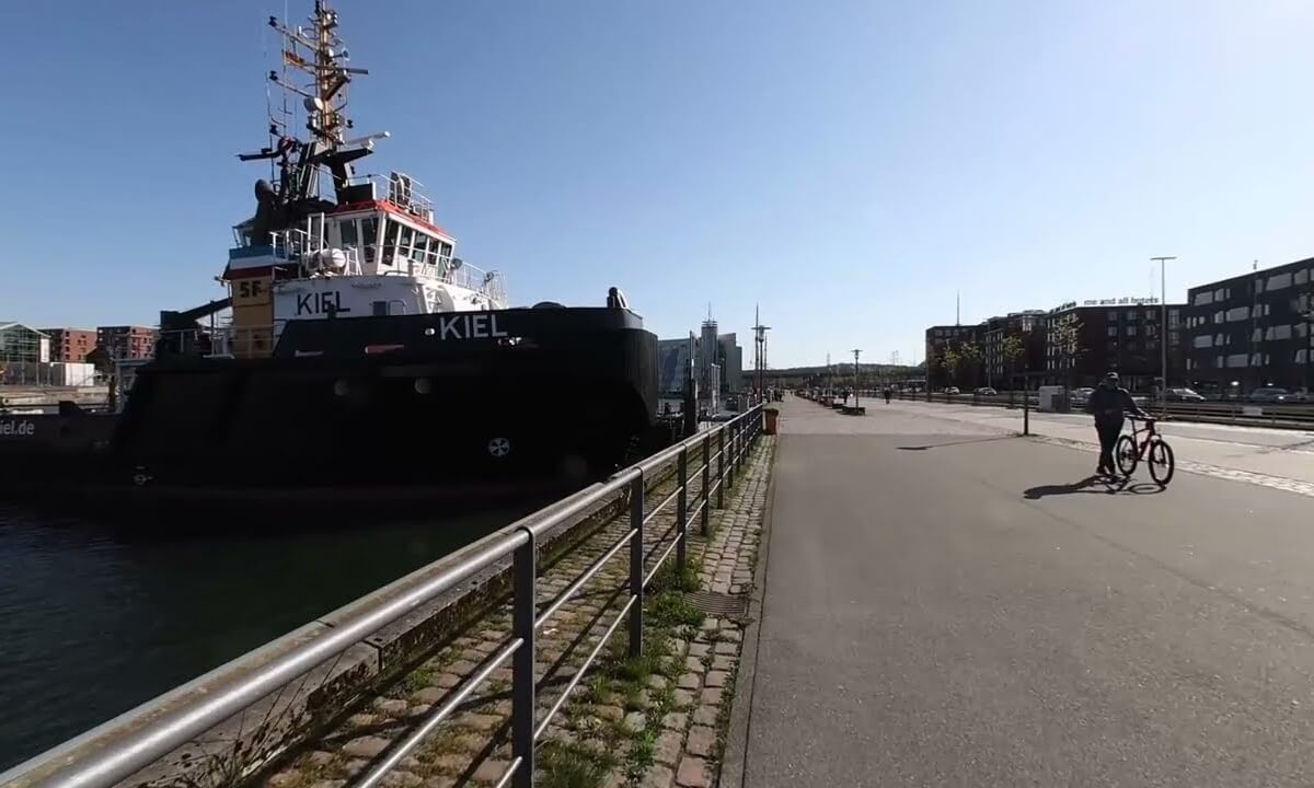 Walk around Kieler Hoern (VR180 3D)