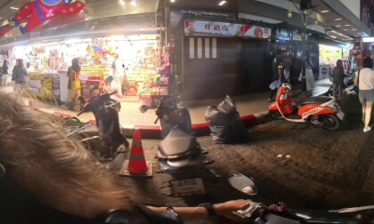 Flat tire in Hat Yai Thailand 360 video Chinatown Hat Yai