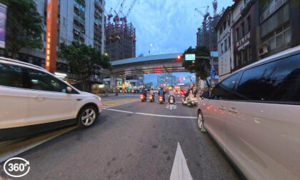 下班騎車 - 台北南京東路至西門町 VR Video 下班騎車 - 台北南京東路至西門町 VR