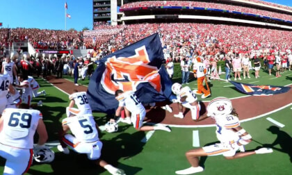 Auburn  University Tigers Football team entrance vs Georgia University Bulldogs! 360° video Auburn  University Tigers Football team entrance vs Georgia University Bulldogs! 360° video
