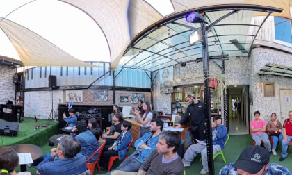 360-Claudia Roa - Tributo a Charly García pt1 VR Video 360-Claudia Roa - Tributo a Charly García pt1 VR