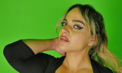 Full Workout with DOMI | Passtrough | 3d VR Video Full Workout with DOMI | Passtrough | 3d VR