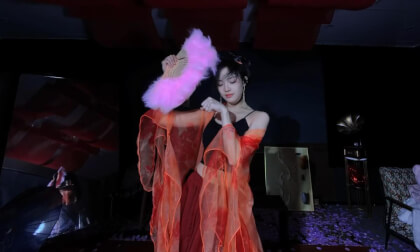 狸妖妖liyaoyao 20250417001 月下 3D VR 180 8K VR Video 狸妖妖liyaoyao 20250417001 月下 3D VR 180 8K VR