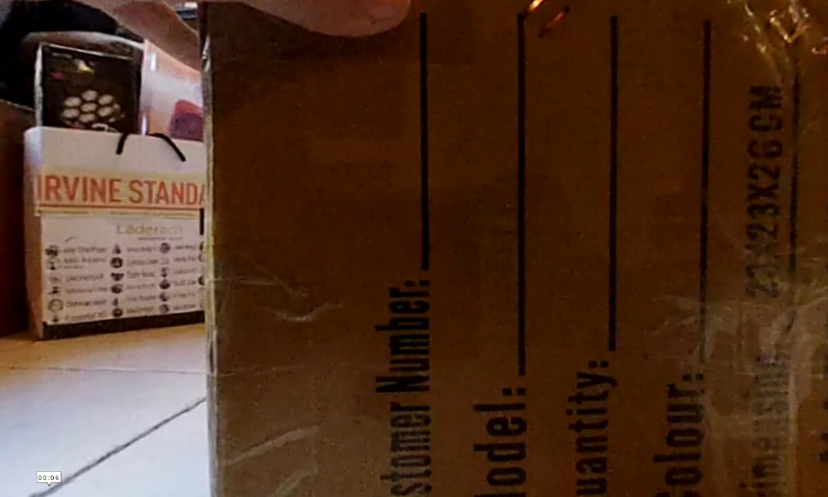 Marco Reviews unboxing cool robot AI head #reviews part 1