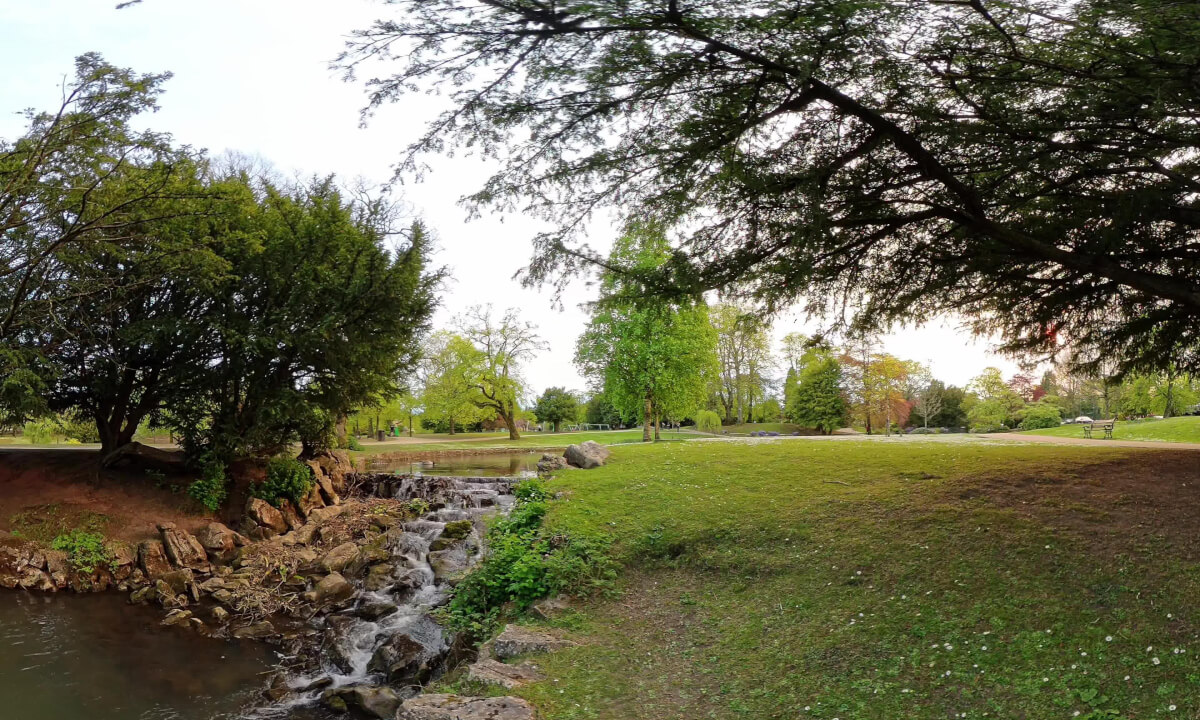 Buxton's Victorian Jewel: A Serene Tour of Pavilion Gardens (8K 360° VR)