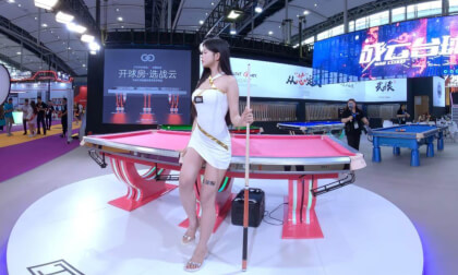 Guangzhou Billiards Exhibition Rotating Booth Model VR Video Guangzhou Billiards Exhibition Rotating Booth Model VR