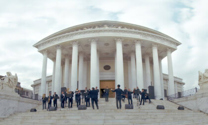 沉浸式体验西游记《云宫迅音》交响乐Immersive experience of Journey to the West Symphony "Cloud Palace Swift Sound" VR Video 沉浸式体验西游记《云宫迅音》交响乐Immersive experience of Journey to the West Symphony "Cloud Palace Swift Sound" VR