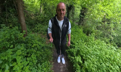 A calm 360° walk through the forest – filmed with the Insta360 X4. A calm 360° walk through the forest – filmed with the Insta360 X4.