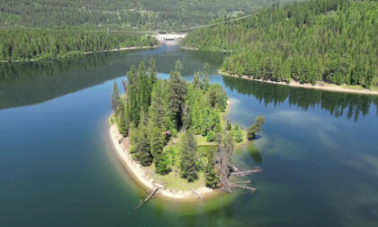 Bird's eye view of a Kootenay River Island VR Video Bird's eye view of a Kootenay River Island VR