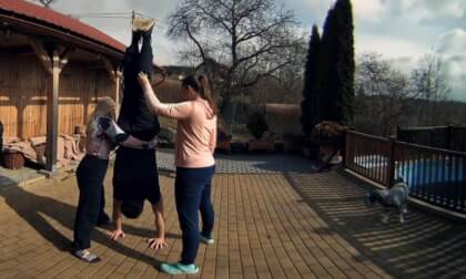 Warm-up routine for handstands VR Video Warm-up routine for handstands VR