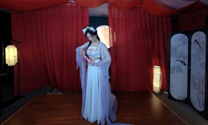 狸妖妖liyaoyao 20250501001 长安姑娘 3D VR 180 8K VR Video 狸妖妖liyaoyao 20250501001 长安姑娘 3D VR 180 8K VR