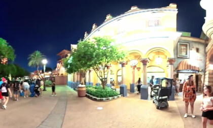 Walking Out of Adventure World – Orlando, Florida [Insta360 360° VR Experience]