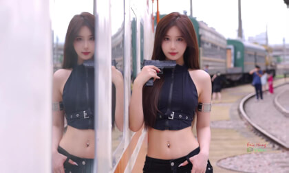 Portrait Video - Candy VR Video Portrait Video - Candy VR