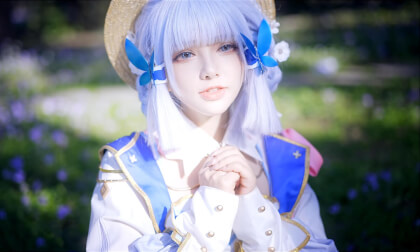 I'll wait for you where the cherry blossoms are in full bloom VR Video I'll wait for you where the cherry blossoms are in full bloom VR