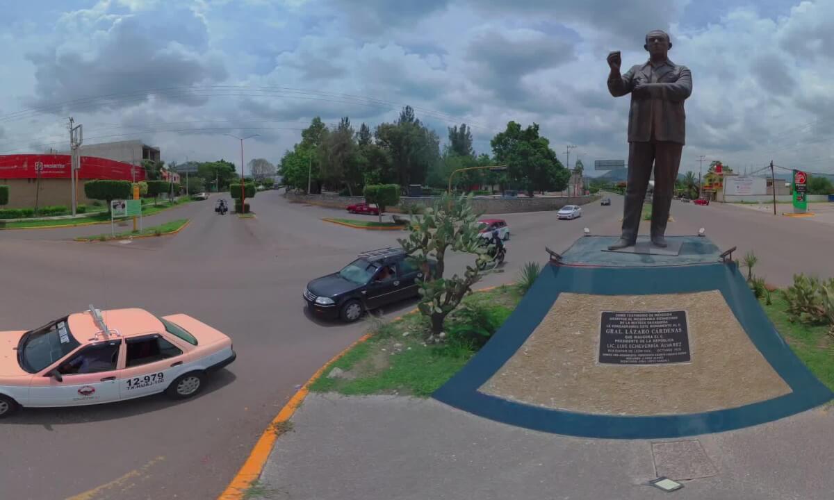 Monumento Lazaro Cárdenas en Huajuapan.
