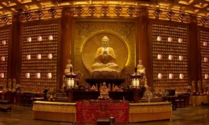 Guangzhou Beijing Road, Dafo Temple street shot VR Video Guangzhou Beijing Road, Dafo Temple street shot VR