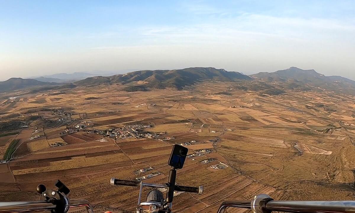 Paramotor 360º: Amanecer desde Pinoso hasta Cañada del Trigo (1000 m)
