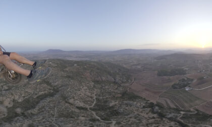 Buenos días verano, bon día Pinós. VR Video Buenos días verano, bon día Pinós. VR