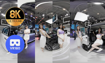 Models at the booth of GAC Honda