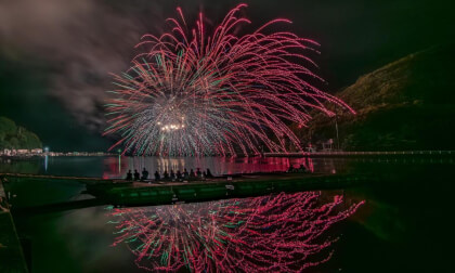 (VR180・3D) 2025.06.21 方座浦浅間祭 前夜祭 花火 フィナーレ (VR180・3D) 2025.06.21 方座浦浅間祭 前夜祭 花火 フィナーレ
